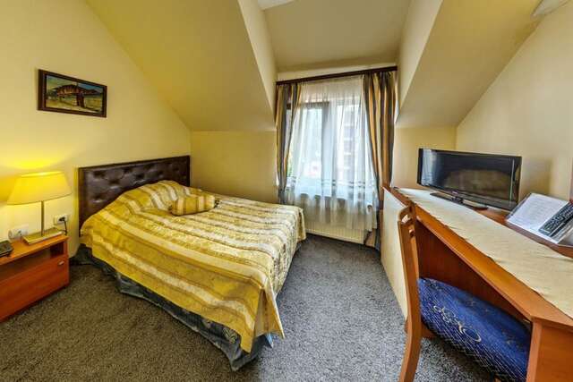 Отель Hotel Cheap София-12